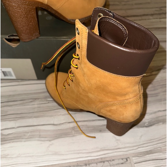 Timberland Women’s Boots - Picture 11 of 14